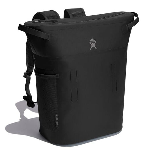 20-l-day-escapetm-pack-u6 20-l-day-escape-soft-cooler-pack-black-angled_1_1.jpg