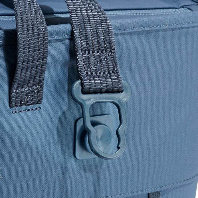 carryouttm-soft-cooler-tote-20-l-i1 250815_hydro_cooler_details_14839_2.jpg