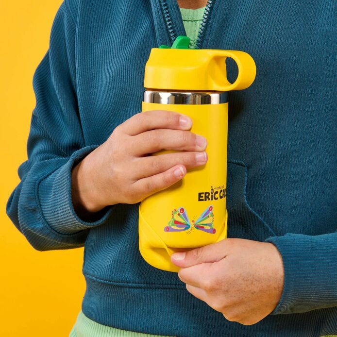 kids-12-oz-bottle-world-of-eric-carletm-j4 7-lifestyle.jpeg
