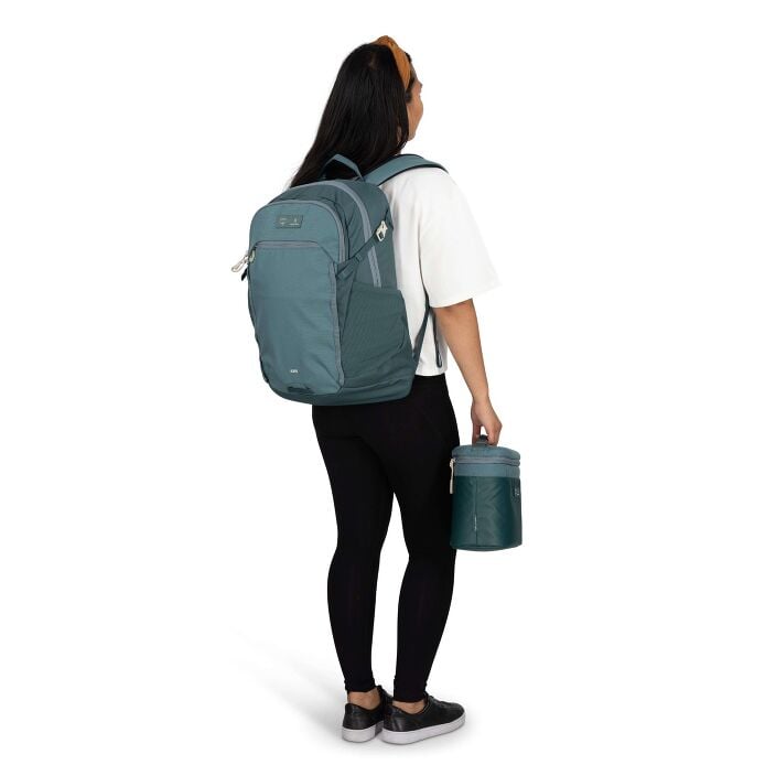 osprey-axis-x-hydro-flask-campus-essentials-bundle-b3 axisxhydroflask_s26_onbody2_cascadeblue_10007249_2.jpg