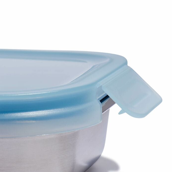 3-5-c-stainless-steel-food-container-p3 focb417-3.5-cup-food-container-rain-feature_1_1.jpg