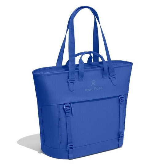 carryouttm-soft-cooler-tote-30-l-m5 maxiit382_carryout_tote_30l_capri_blue_angled_1.jpg