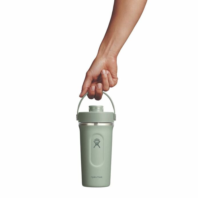gym-bundle-j8 mxcc24374_24ozinsulatedshakerbottle_agave_hb_1.jpg
