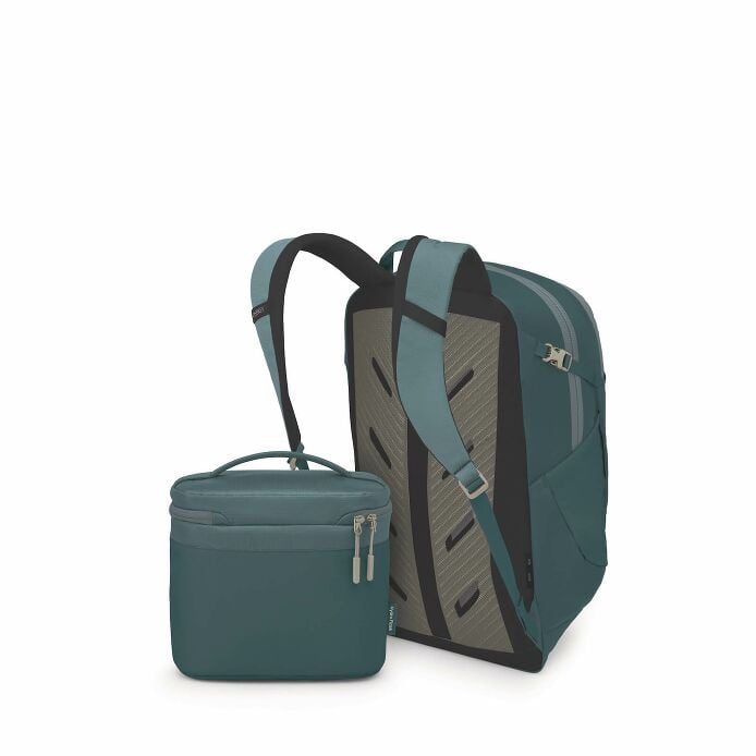 osprey-axis-x-hydro-flask-campus-essentials-bundle-b3 ospreyaxis_hydroflask5l_lunch_bag_f25_sideback_cascade_10007249.jpg